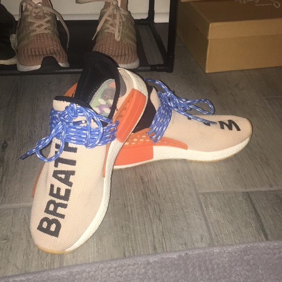 pharrell nmd breathe walk